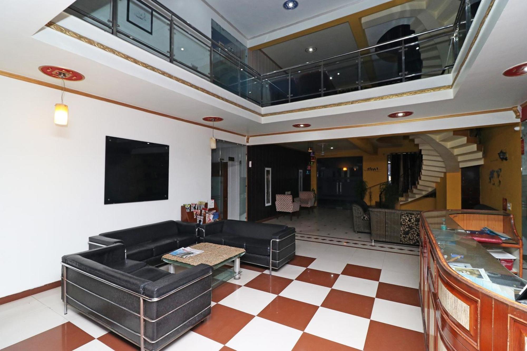 Townhouse Satguru Enclave Road Gurgaon Mokalsar Exterior foto