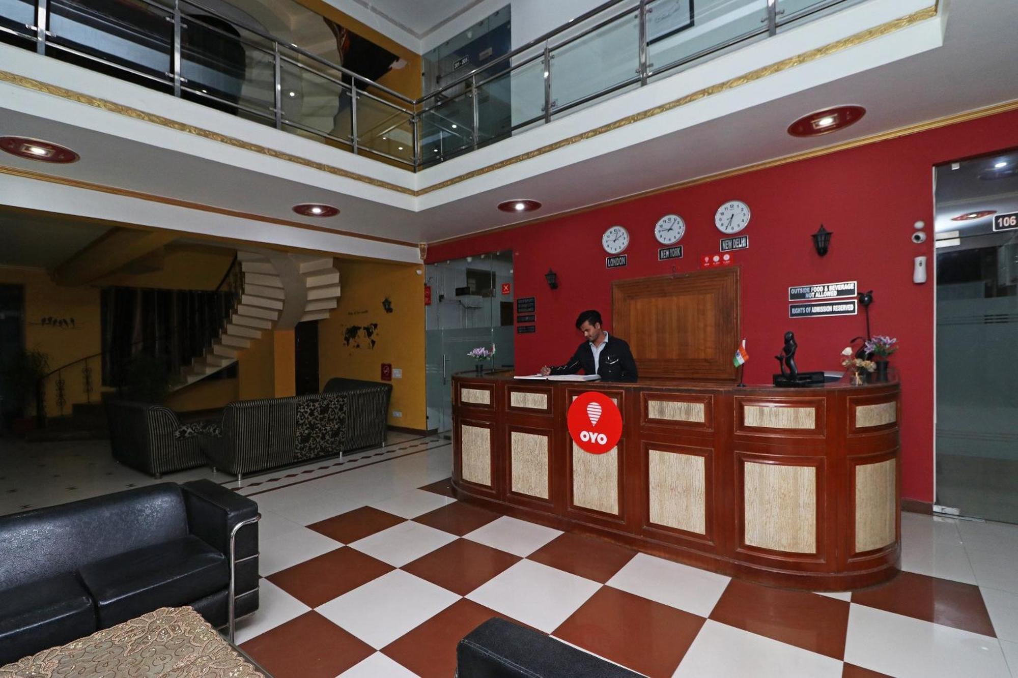 Townhouse Satguru Enclave Road Gurgaon Mokalsar Exterior foto