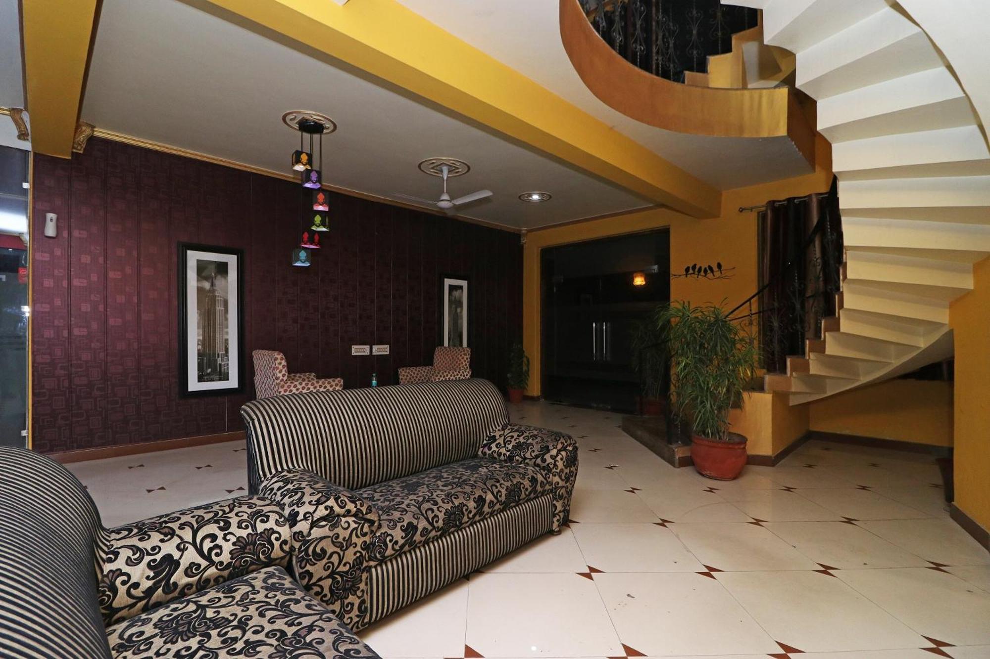 Townhouse Satguru Enclave Road Gurgaon Mokalsar Exterior foto